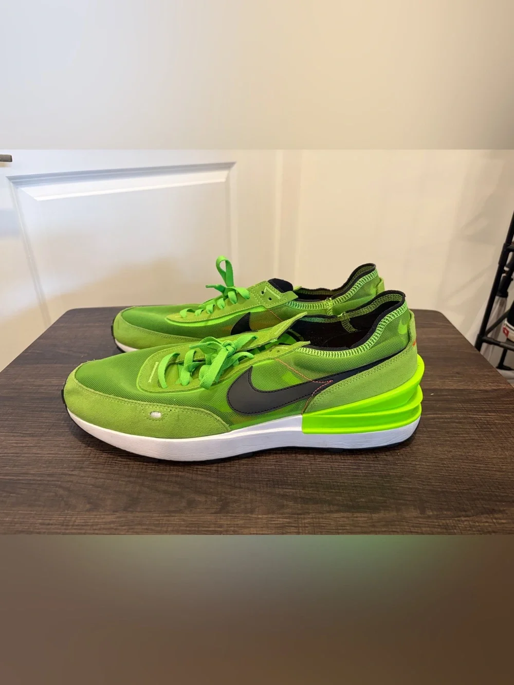Nike Waffle One ‘Grinch’